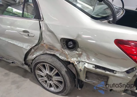 2006 Toyota Avalon Limited z USA, uszkodzony, nr VIN 4T1BK36BX6U129633